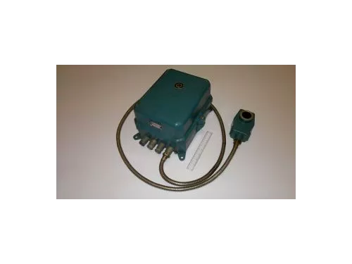FE4/1 F120 SV4MG 220VAC 20VA фотоэлемент