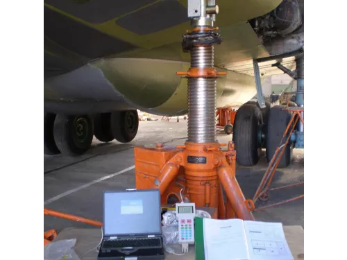 Авиационные стоечные весы ВАТ-130Р  с радиоканалом