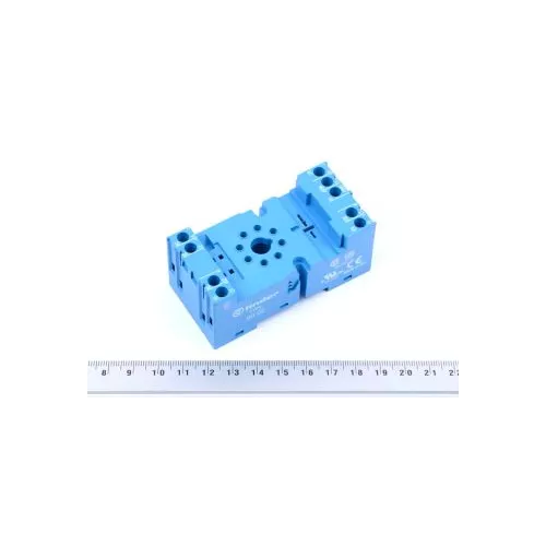 90.02.SMA 10A 250V Finder разъём модульный (розетка) для реле 60.12 фото 1